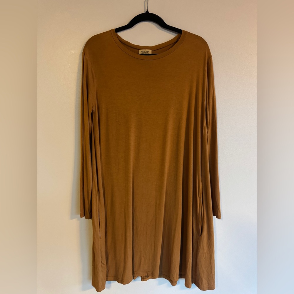PIKO 1988 Bamboo Long Sleeve Swing Dress with Pockets Camel Rust Tan M